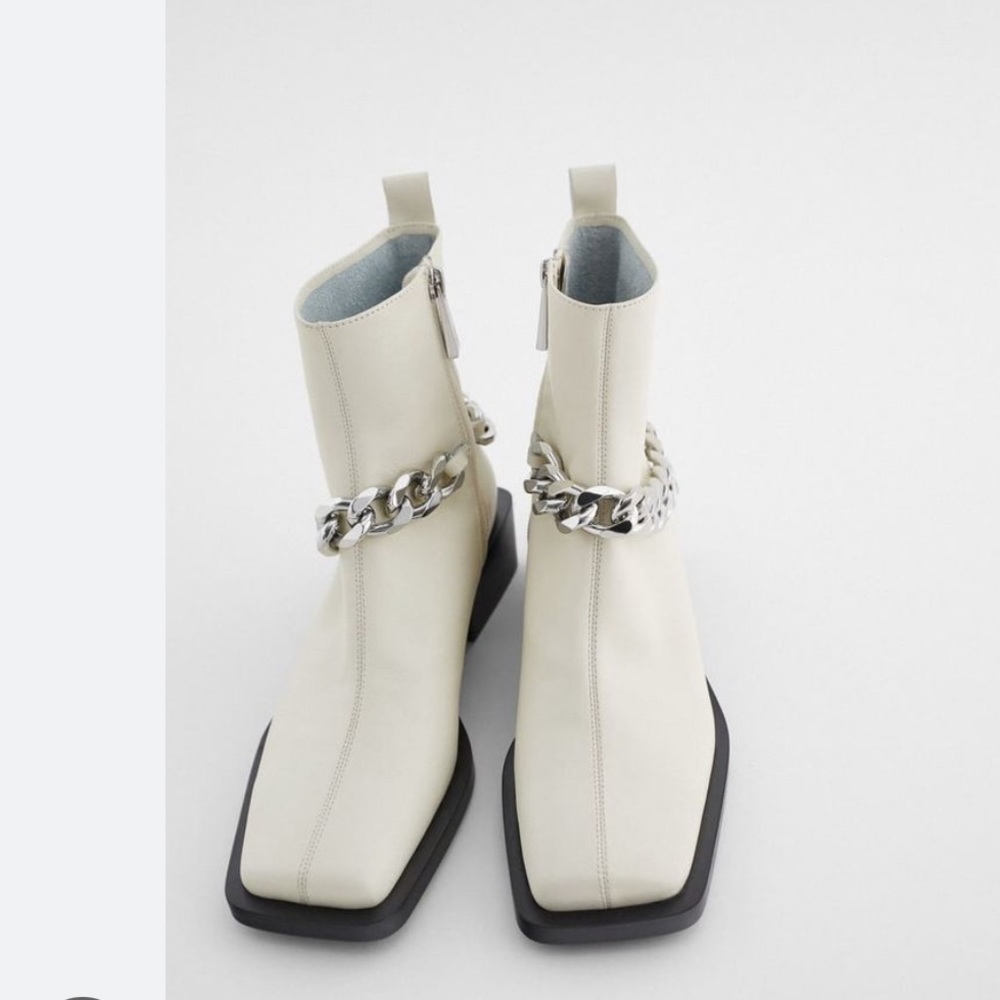 Zara leather Chain Boot! - Picture 2 of 2
